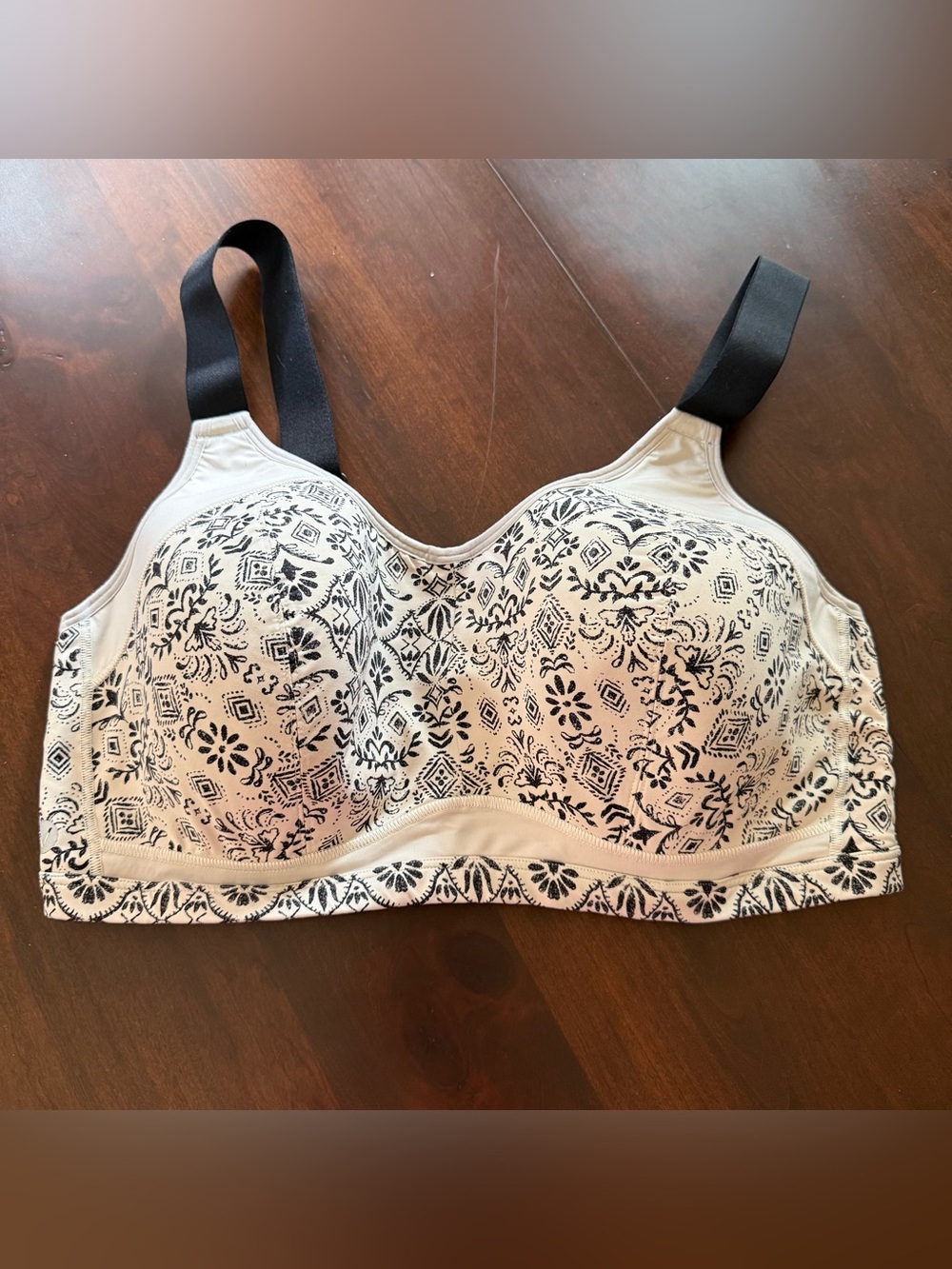 Livi Active Multicolor Abstract Sports Bra 38G
